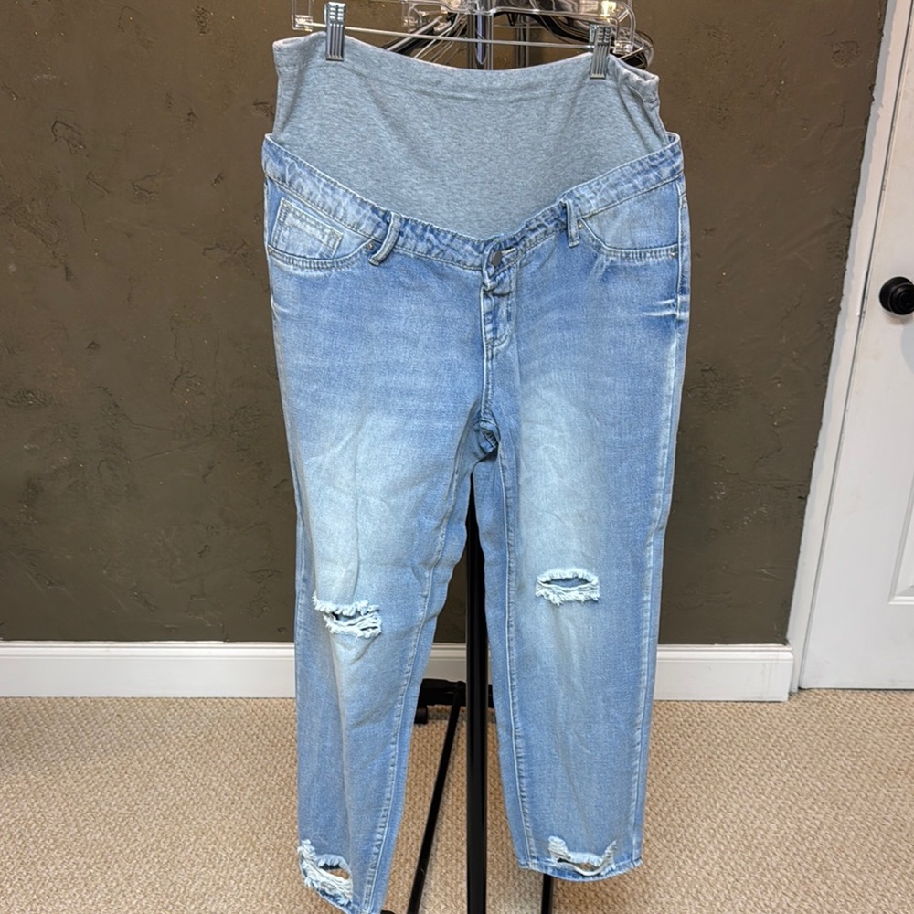 Women's Light Blue Maternity Jeans